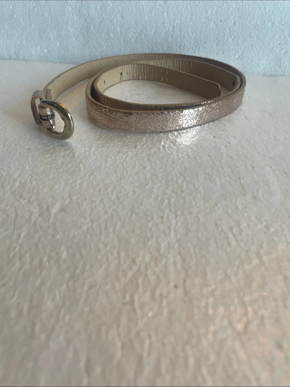 Vintage 80s thin rose gold buckle belt metallic evening disco women’s size M